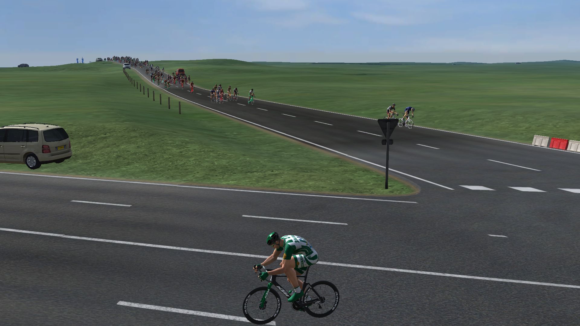 pcmdaily.com/images/mg/2025/Reports/HC/Paris Tours/PT%206.jpg